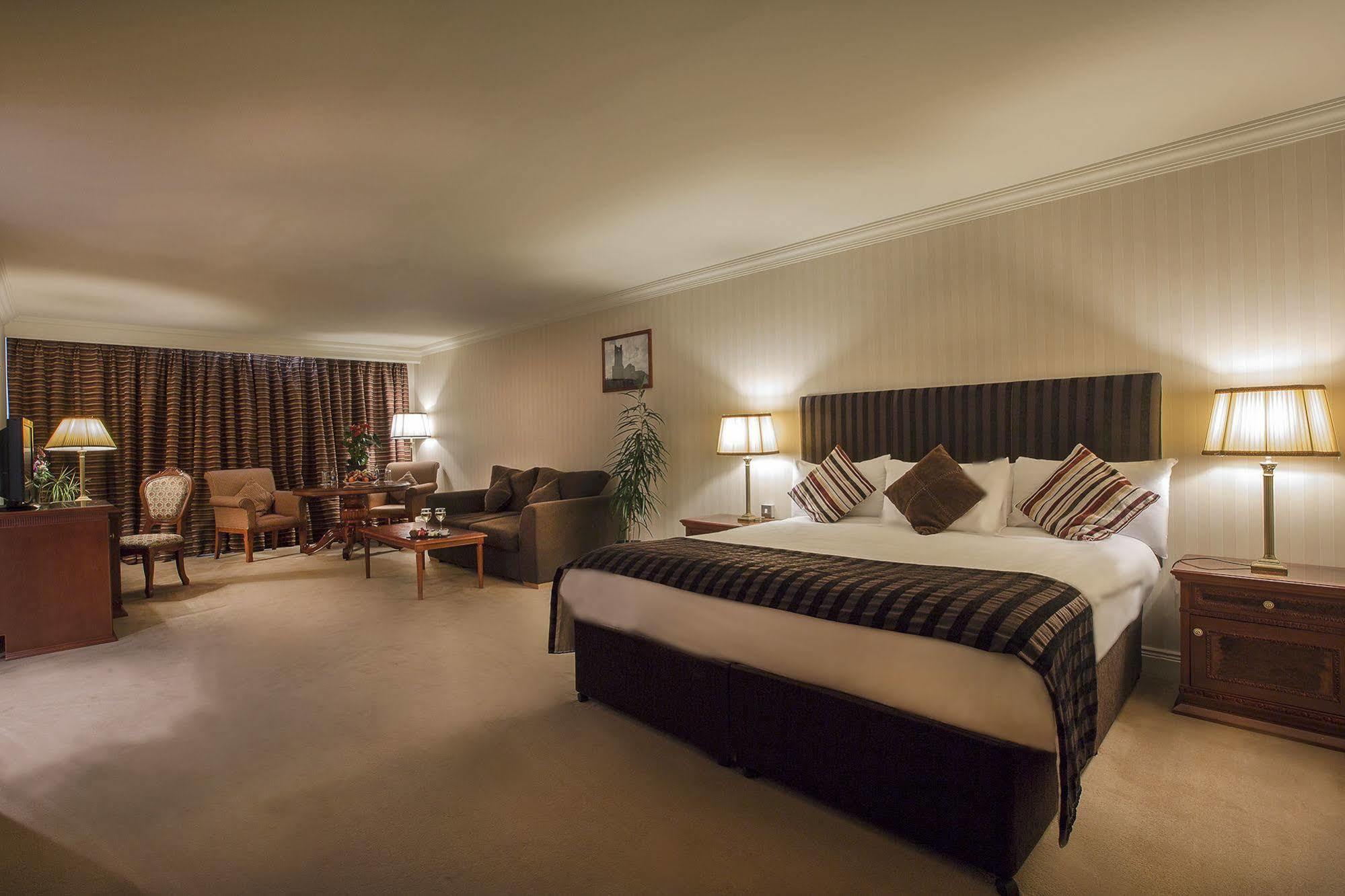 Knightsbrook Hotel & Golf Resort تريم المظهر الخارجي الصورة
